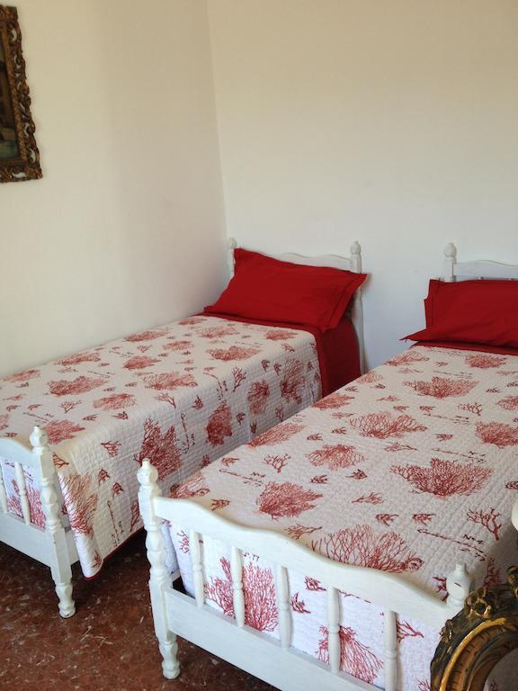 Agriturismo Oliva Azzurra Villa Valeriano Lunense Kamer foto