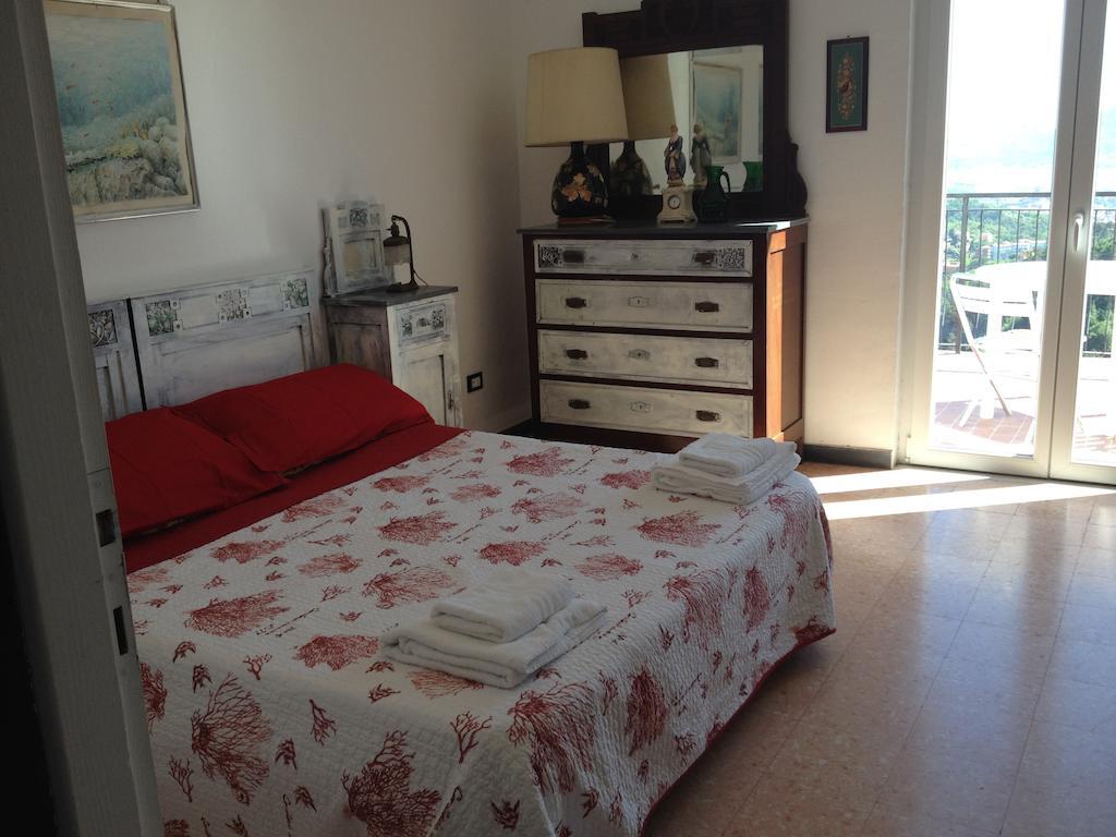 Agriturismo Oliva Azzurra Villa Valeriano Lunense Kamer foto