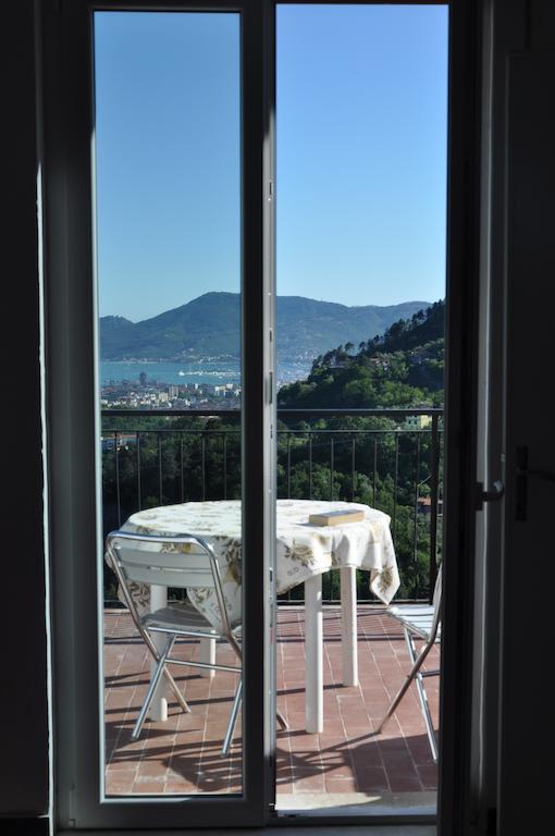 Agriturismo Oliva Azzurra Villa Valeriano Lunense Kamer foto